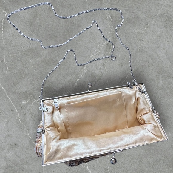 ✅Vintage Beaded Clutch in Gold, Silver & Cream with Teal Accents - Picture 7 of 15